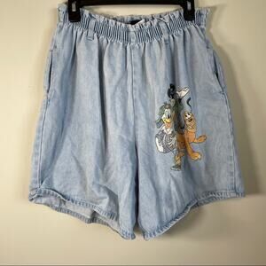 Vintage Disney Mickey Mouse High Rise Light Wash Mom Shorts Size 14‎